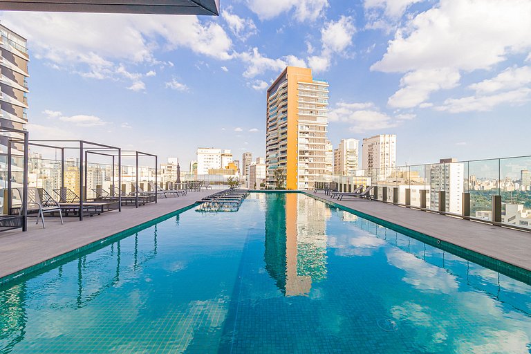 Studio Design em Pinheiros c/ Garagem e Piscina