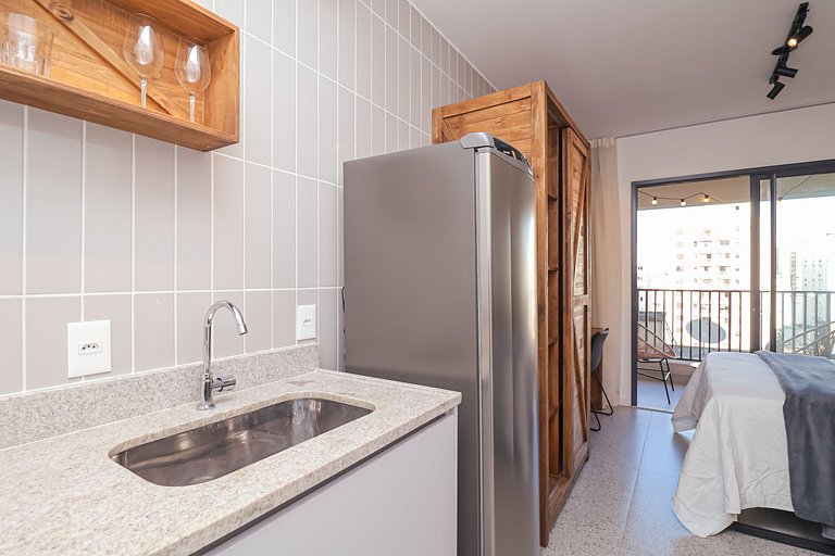 Prox. AV. Paulista e Sirio Libanes | piscina | AC