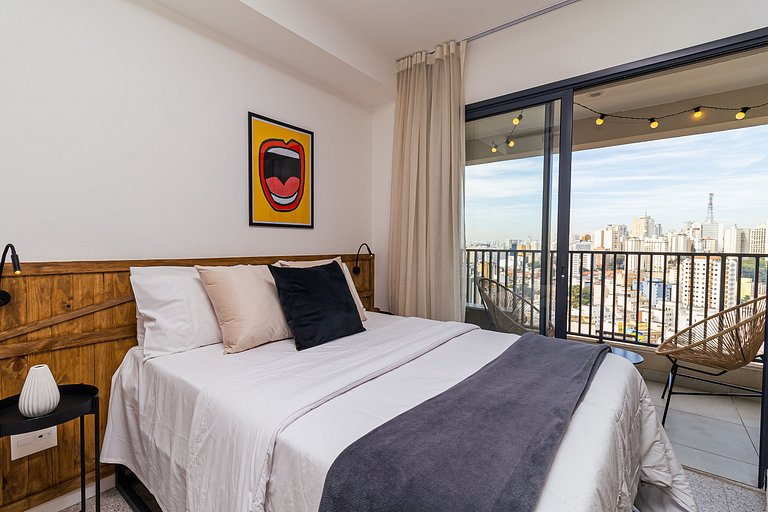 Prox. AV. Paulista e Sirio Libanes | piscina | AC