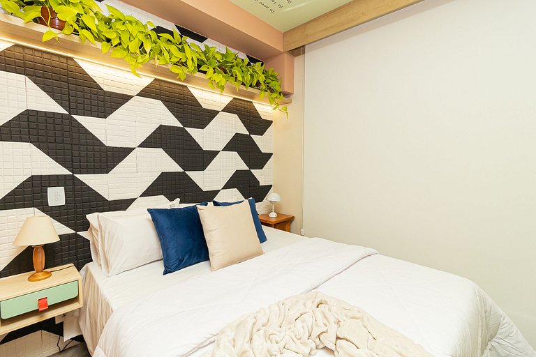 Authorial studio in República + rooftop pool