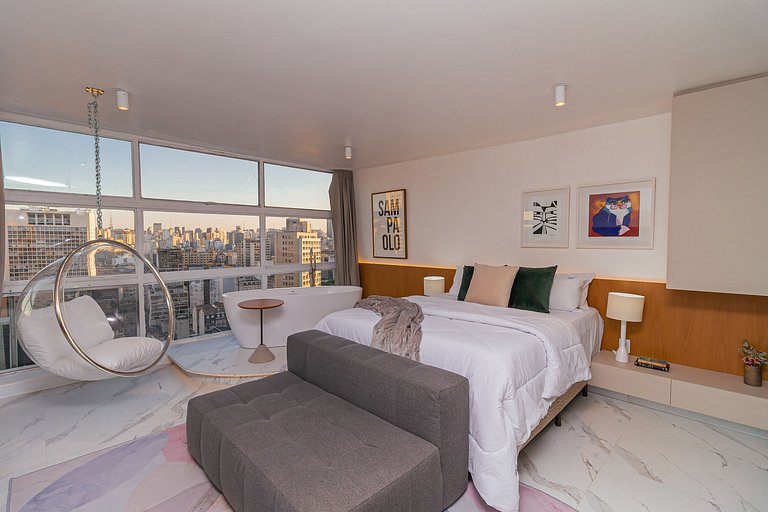 Estudio con Bañera de Cromoterapia y Vista | SP