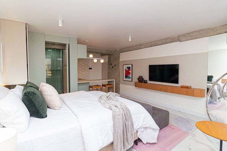 Estudio con Bañera de Cromoterapia y Vista | SP