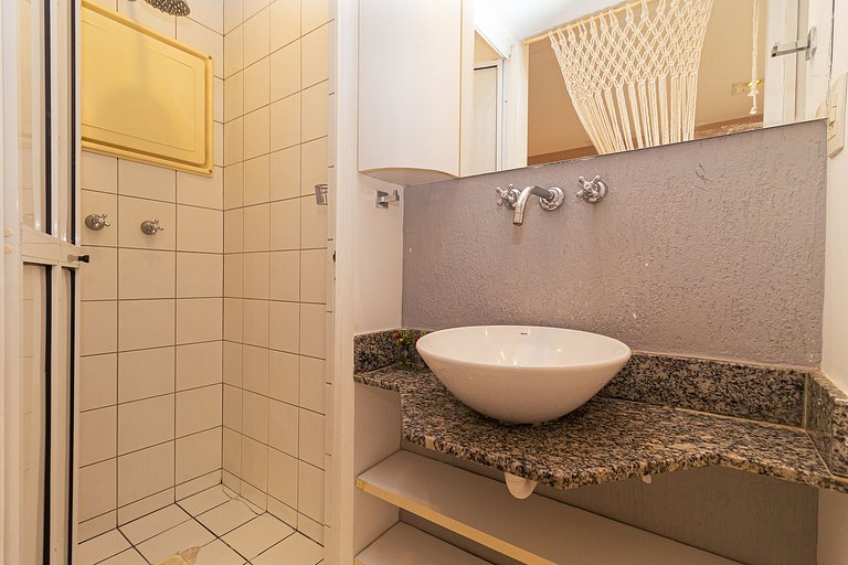 Studio with view close to Paulista Ave