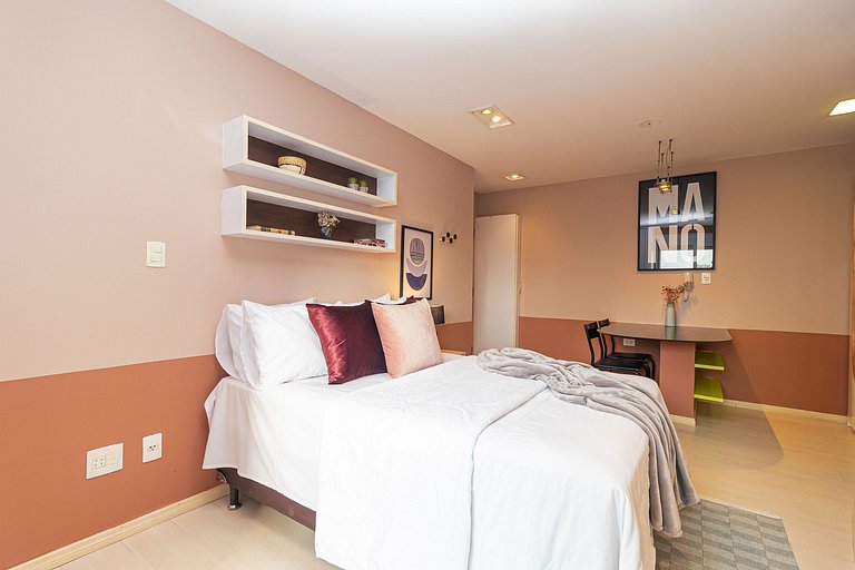 Studio with view close to Paulista Ave
