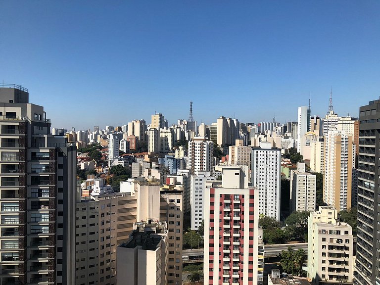 Next AV. Paulista and Sirio Libanes | balcony | AC