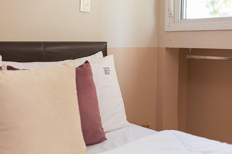 Apt close to Paulista Av. w/pool, gym on 5th Floor