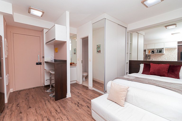 STUDIO W/ AWESOME VIEW CLOSE TO AV. PAULISTA