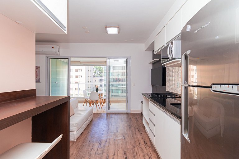 STUDIO W/ AWESOME VIEW CLOSE TO AV. PAULISTA