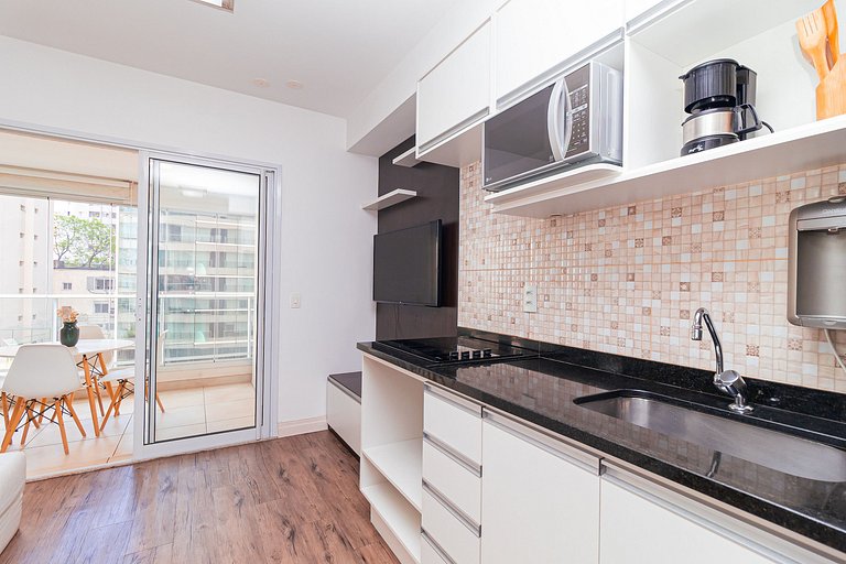 STUDIO W/ AWESOME VIEW CLOSE TO AV. PAULISTA