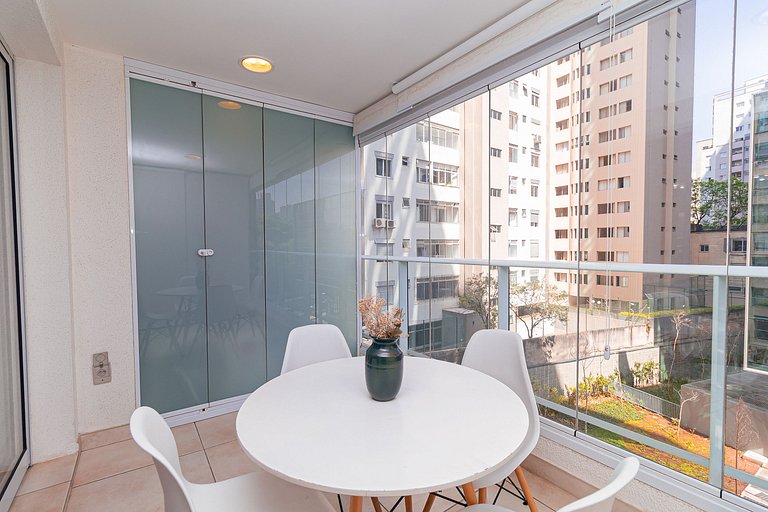 Modern Studio w/ Parking | Consolação
