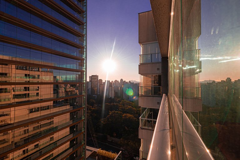 Infinity Pool | Balcony with view | AC