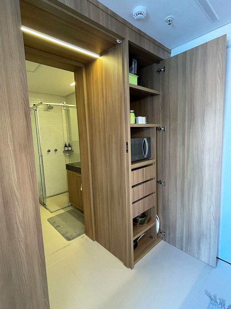 Studio IdeaZarvos: varanda com vista | ac | design