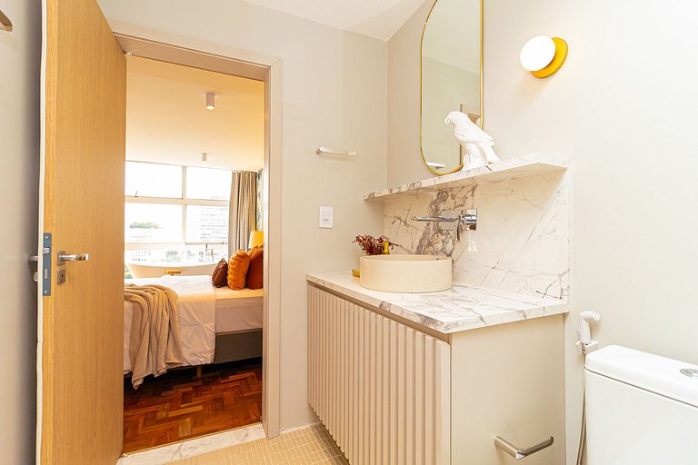 Selva SampaSky: bathtub and view on the 24th floor