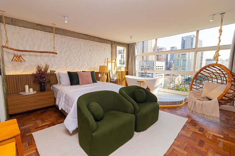 Bathtub with a view | 17th floor | Mirante do Vale