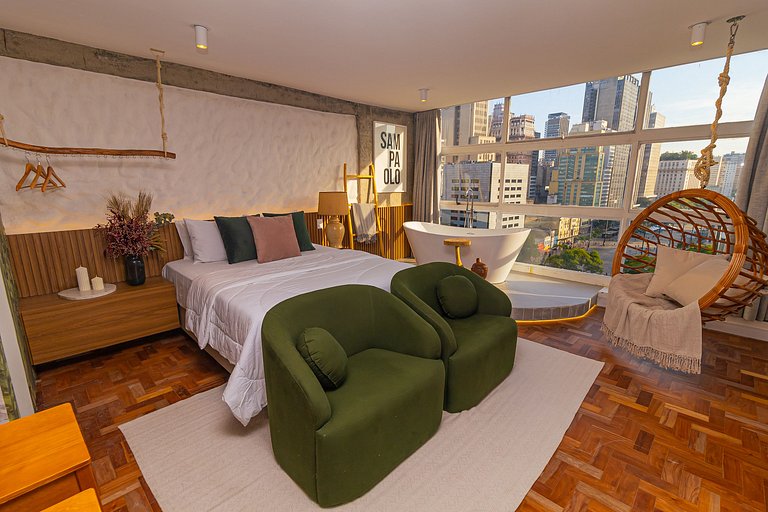 Bathtub with a view | 17th floor | Mirante do Vale