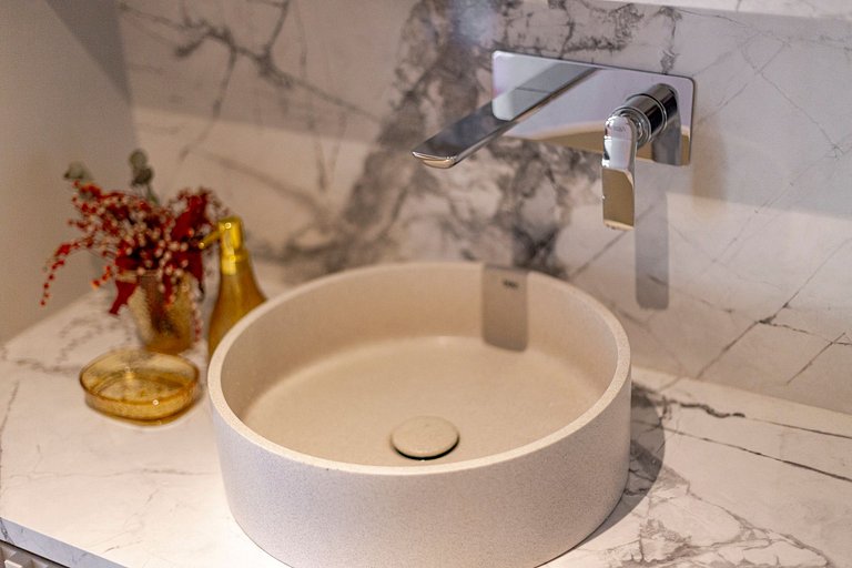 Selva SampaSky: bathtub and view on the 24th floor
