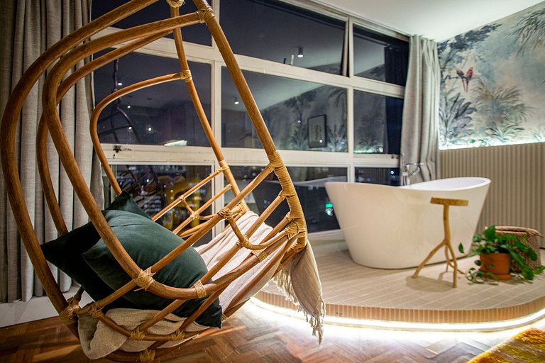 Selva SampaSky: bathtub and view on the 24th floor