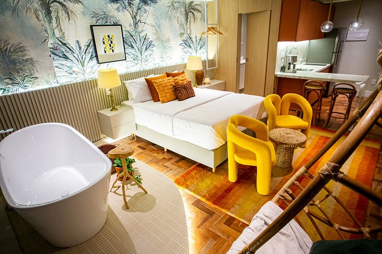 Selva SampaSky: bathtub and view on the 24th floor