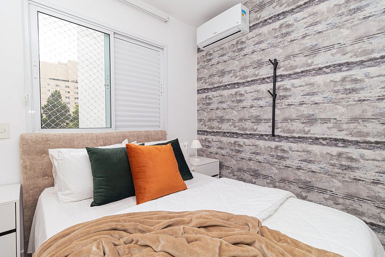Garage | Pool | Next Benedito Calixto Square