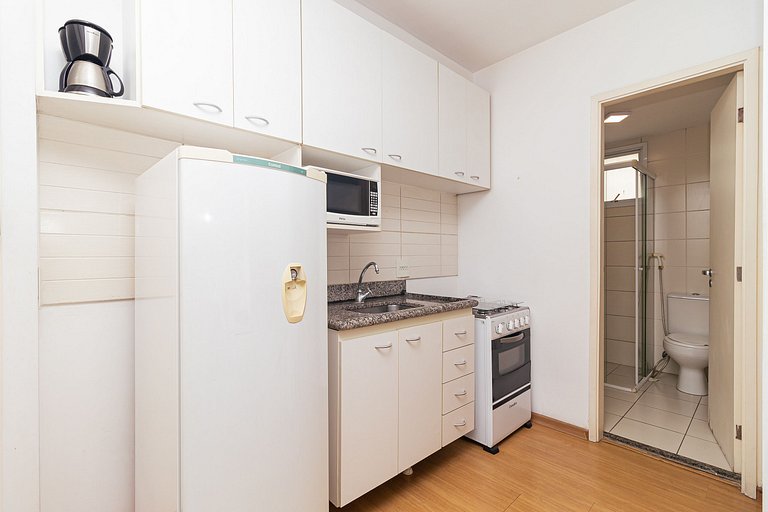 Apartment in Benedito Calixto with garage and AC