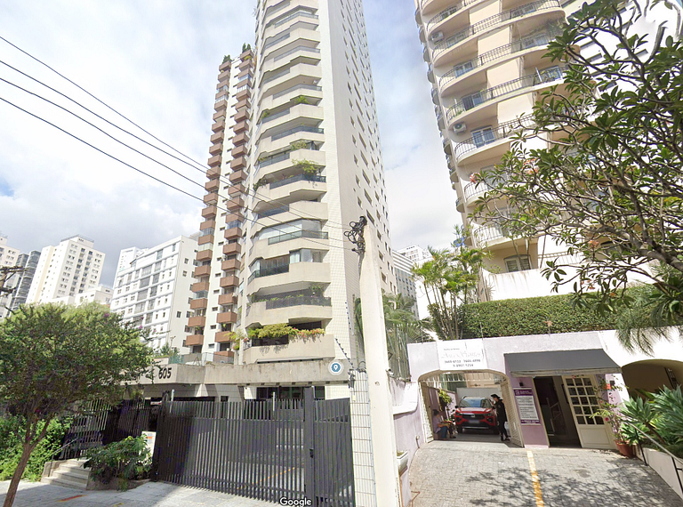 Prox ao Shopping Pátio Higienópolis | AC | Garagem