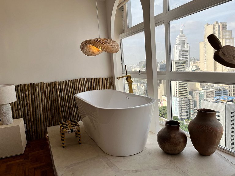 Jeri Sampa Spa: view from the 37th floor
