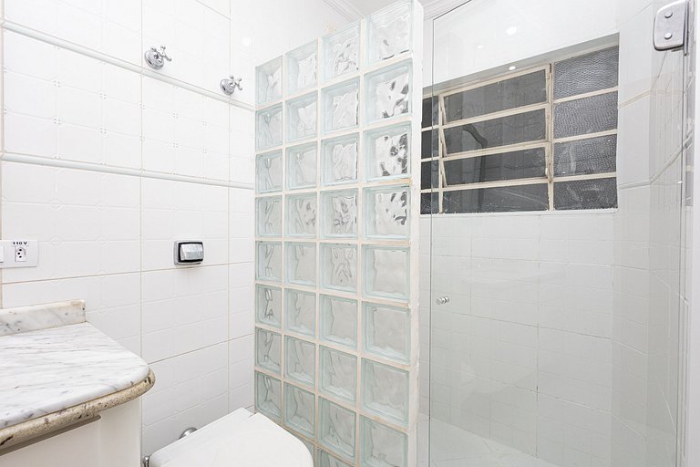 Espaçoso e Charmoso 2 quartos em Pinheiros