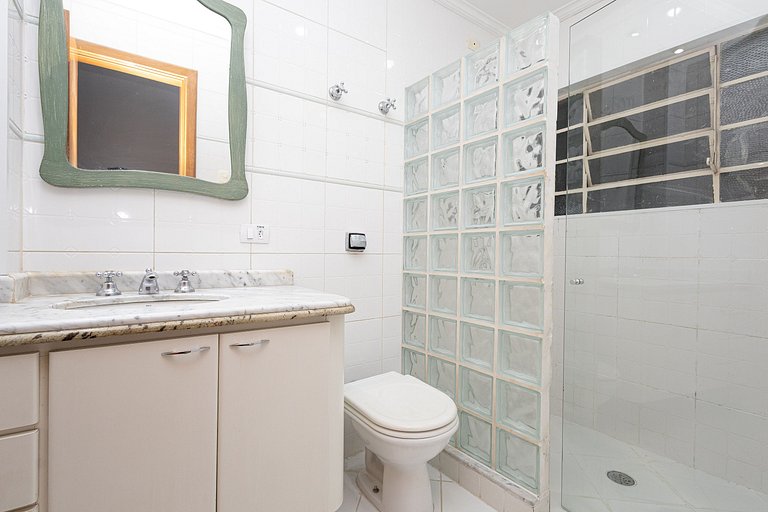 Espaçoso e Charmoso 2 quartos em Pinheiros