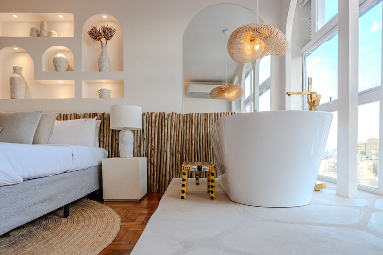 Estudio Estilo Playa con Bañera y Vista | Centro SP