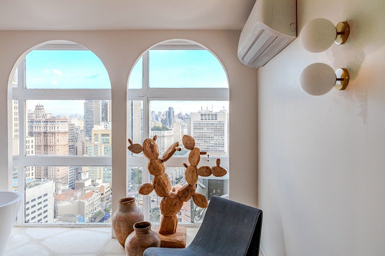 Estudio Estilo Playa con Bañera y Vista | Centro SP