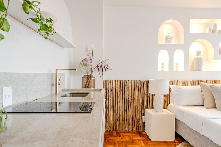 Estudio Estilo Playa con Bañera y Vista | Centro SP