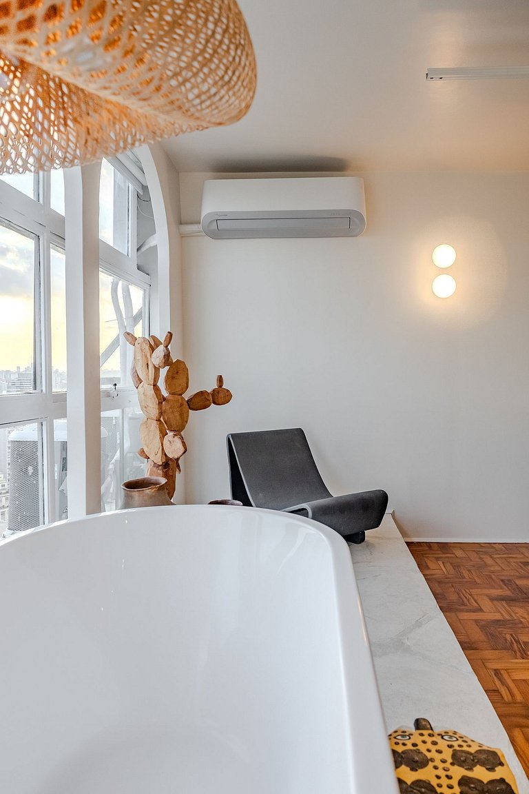 Estudio Estilo Playa con Bañera y Vista | Centro SP