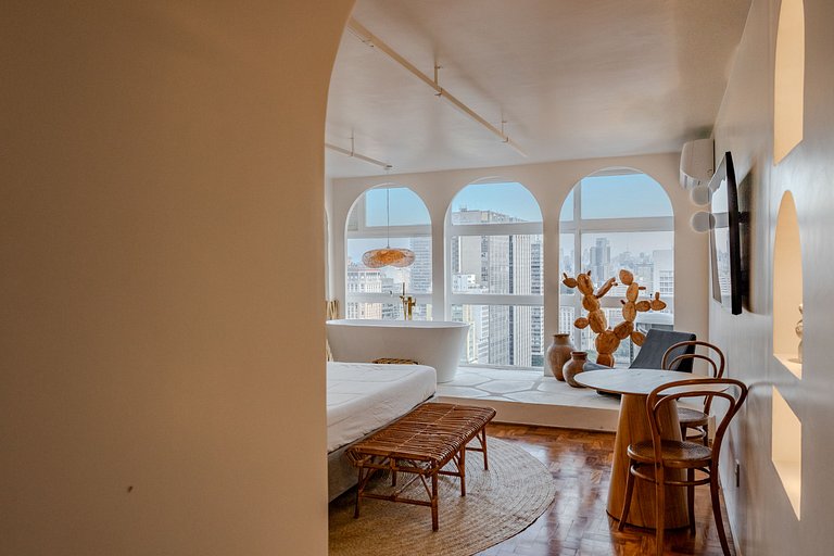 Estudio Estilo Playa con Bañera y Vista | Centro SP