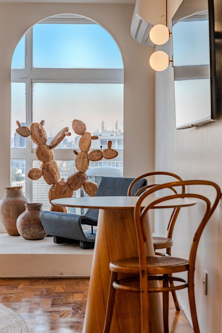 Estudio Estilo Playa con Bañera y Vista | Centro SP