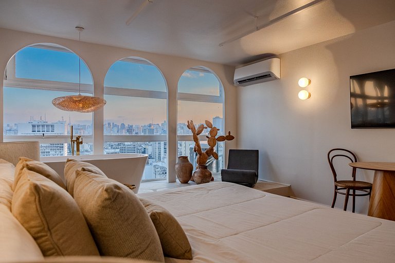 Estudio Estilo Playa con Bañera y Vista | Centro SP