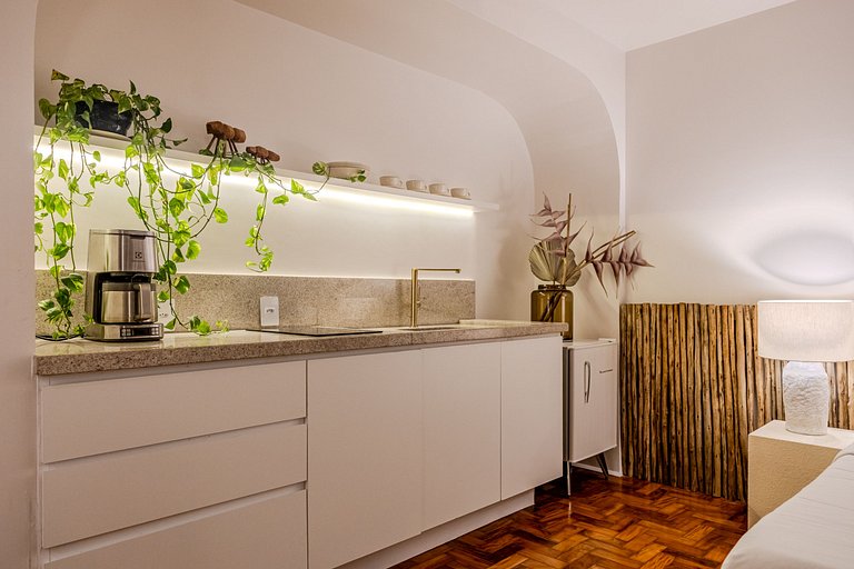 Estudio Estilo Playa con Bañera y Vista | Centro SP