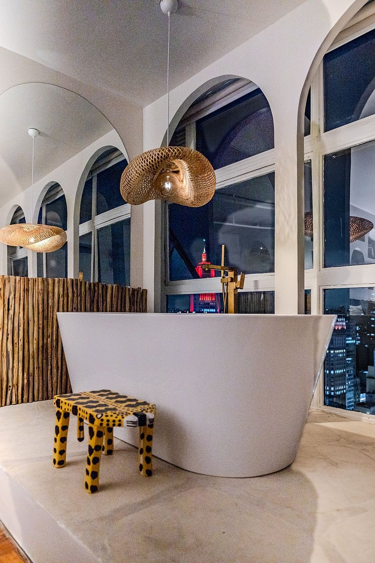 Estudio Estilo Playa con Bañera y Vista | Centro SP