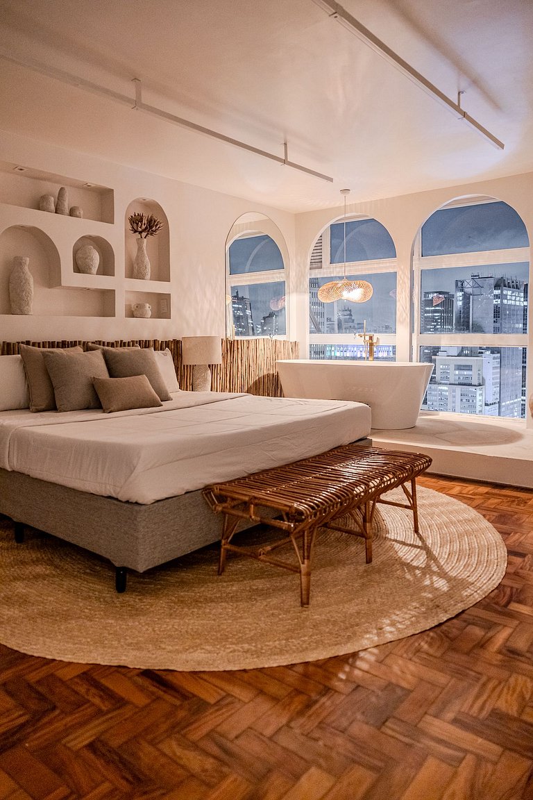 Estudio Estilo Playa con Bañera y Vista | Centro SP