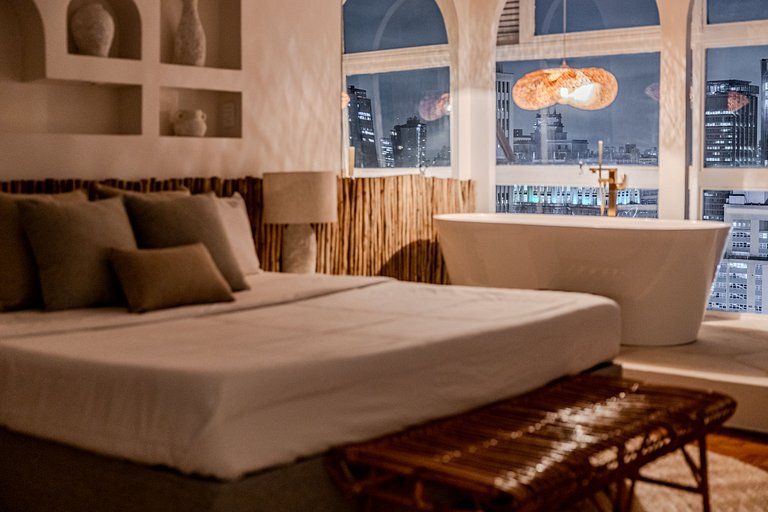 Jeri Sampa Spa: banheira e vista no 37º andar