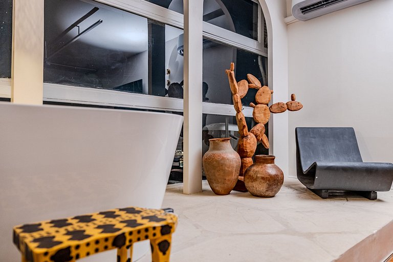 Estudio Estilo Playa con Bañera y Vista | Centro SP