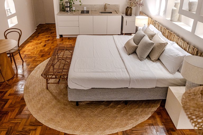 Estudio Estilo Playa con Bañera y Vista | Centro SP