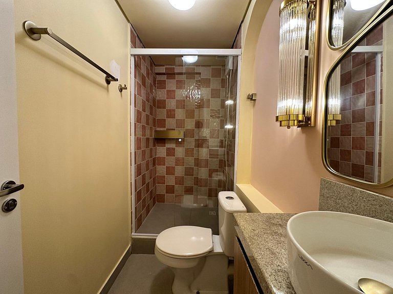 Flamingo Sampa Spa: view and bathtub