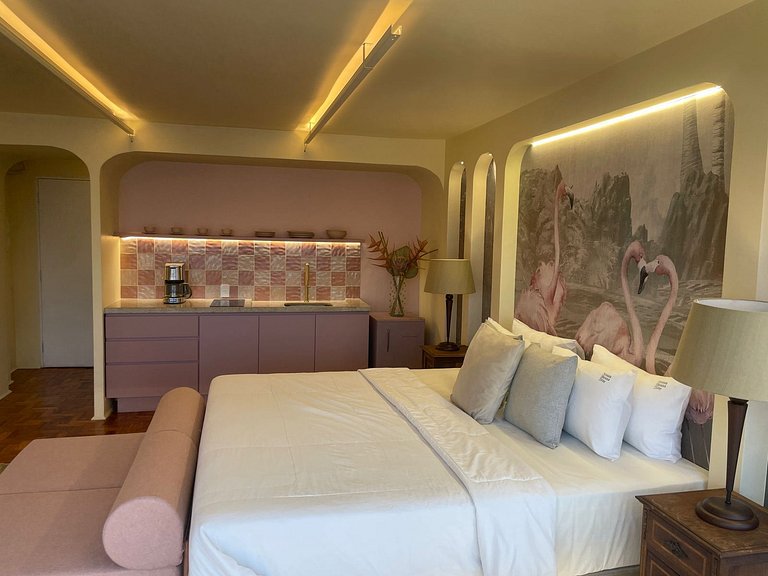 Flamingo Sampa Spa: view and bathtub