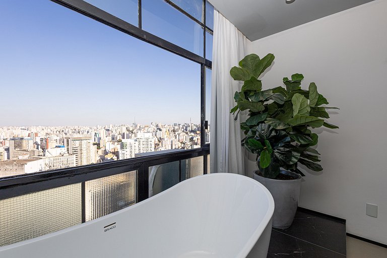 Copan SKYLINE: a bath with a view and elegance!