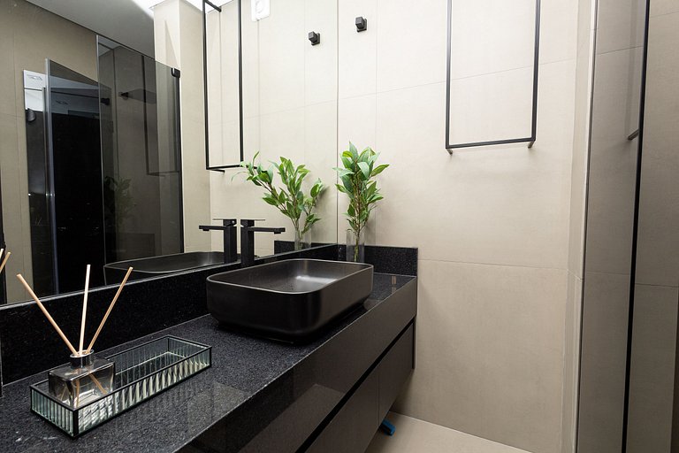 Copan SKYLINE: a bath with a view and elegance!