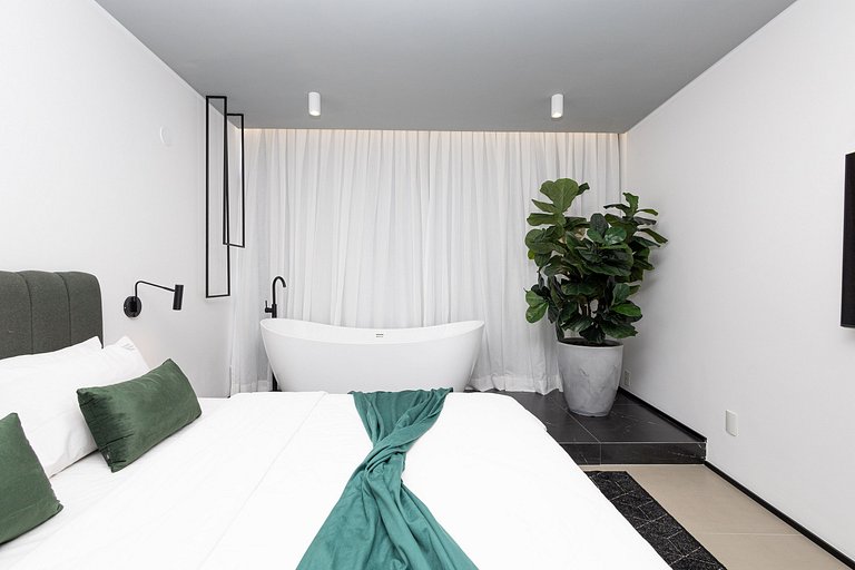 Copan SKYLINE: a bath with a view and elegance!