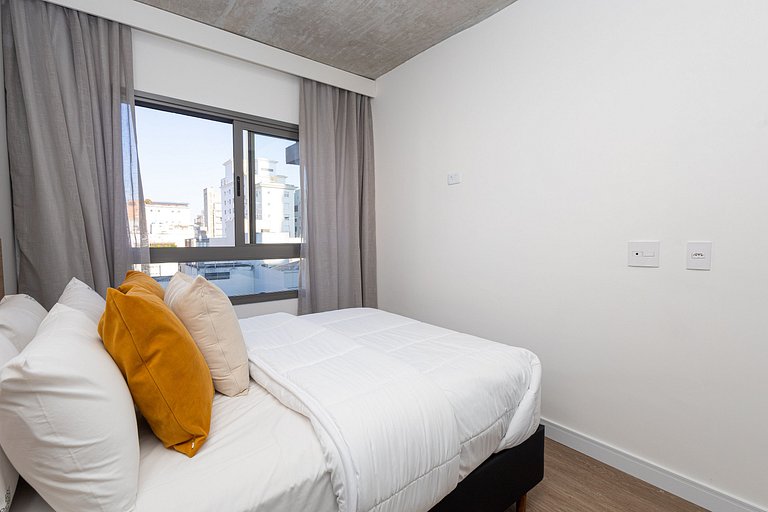 2 En-suites + Parking in Prime Jardins