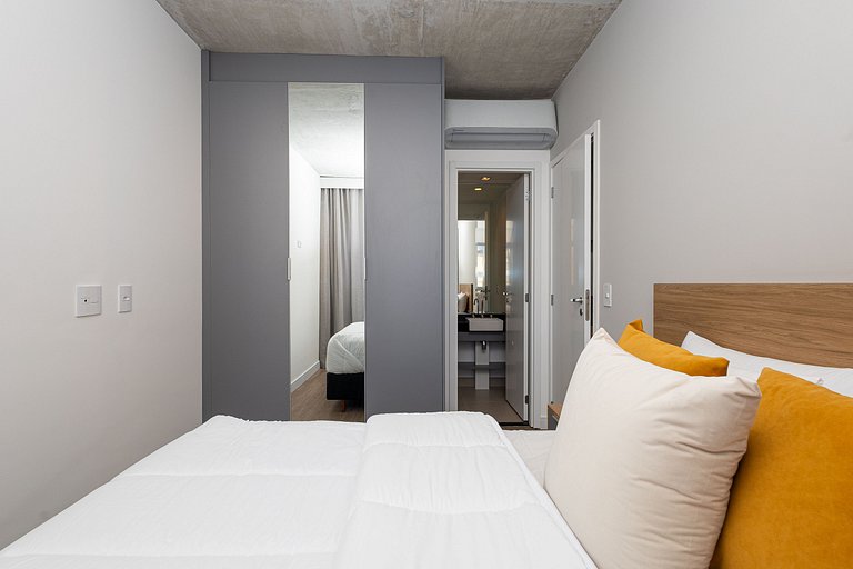2 En-suites + Parking in Prime Jardins
