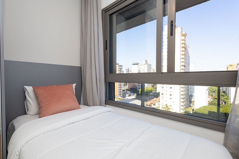 2 En-suites + Parking in Prime Jardins