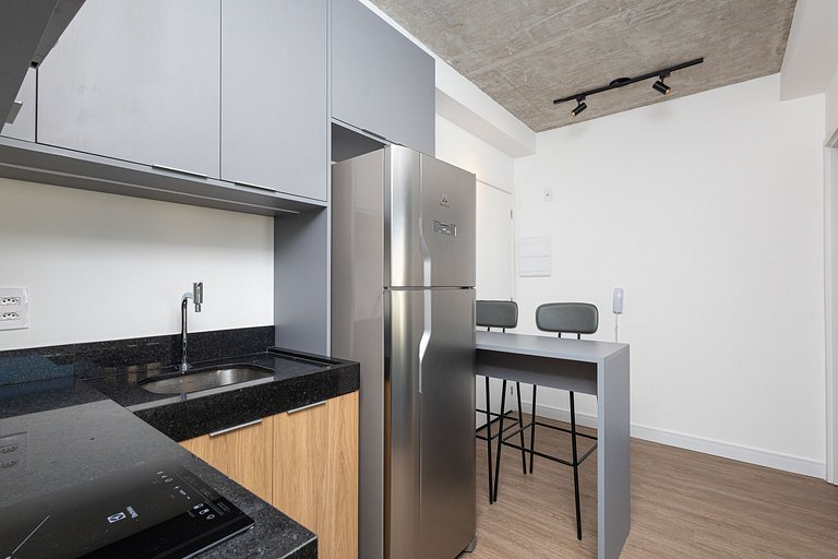 2 En-suites + Parking in Prime Jardins